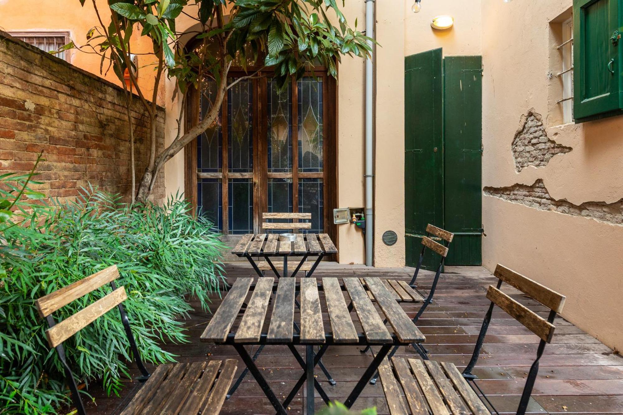 Your Home In Bologna Bagian luar foto
